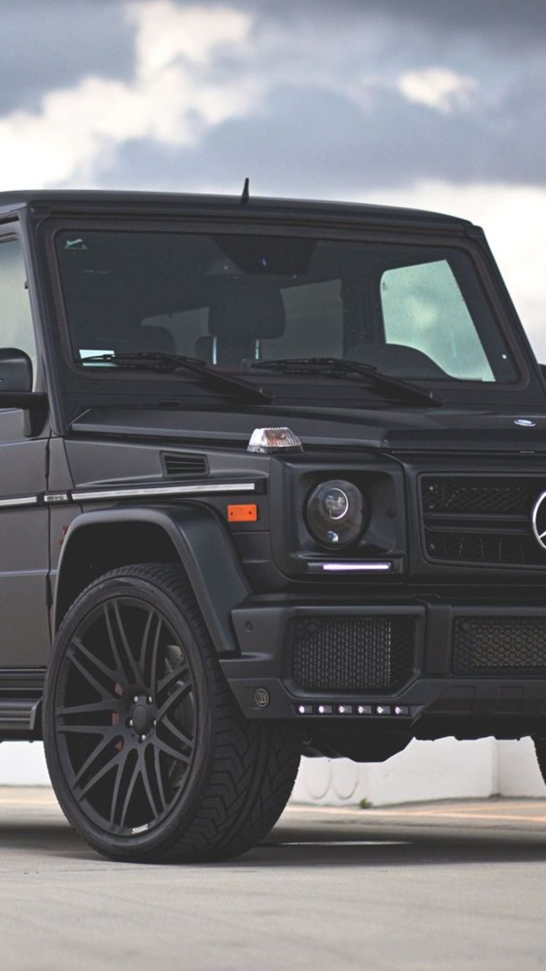 Mercedes benz g class Home Screen Wallpaper