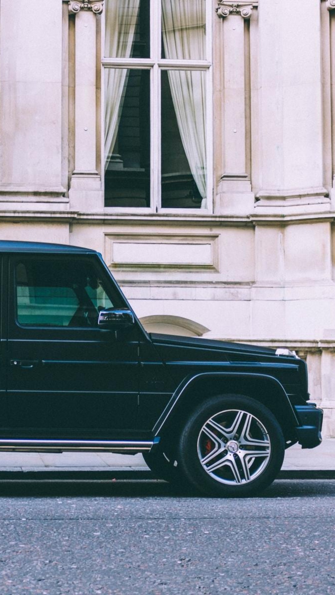 Mercedes benz g class Wallpaper HD For iPhone