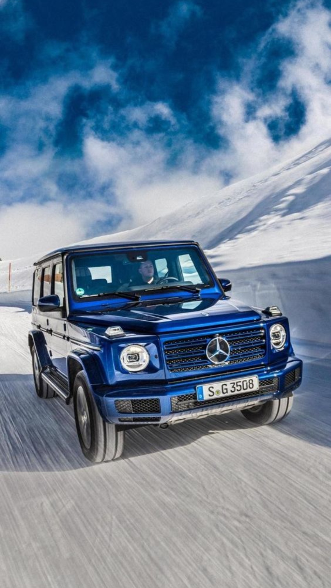 Mercedes benz g class Wallpaper iPhone 14