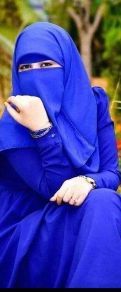 Islamic Hjab Girl iPhone Lock Screen Wallpaper