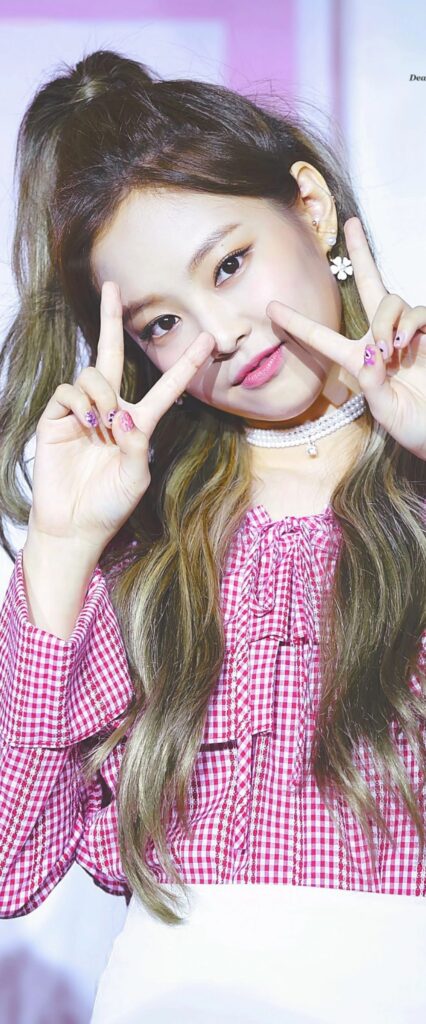 Jennie Kim iPhone Lock Screen Wallpaper