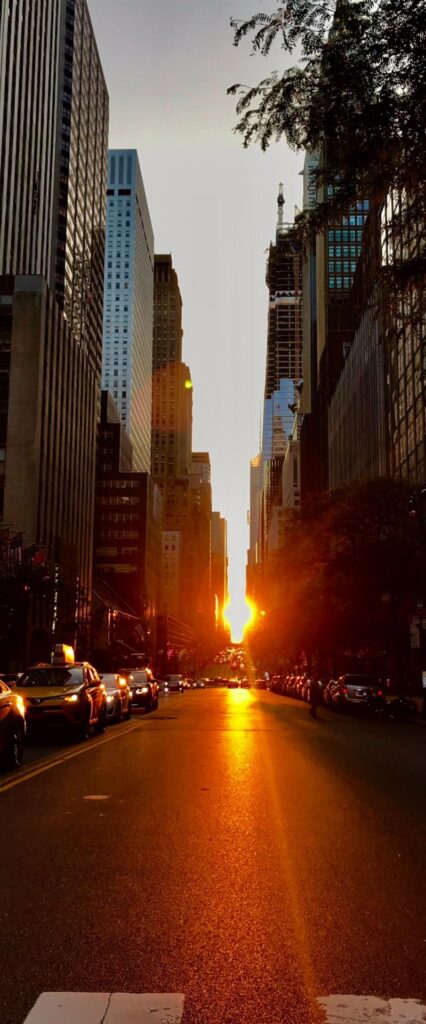 Manhattanhenge HD iPhone Wallpaper