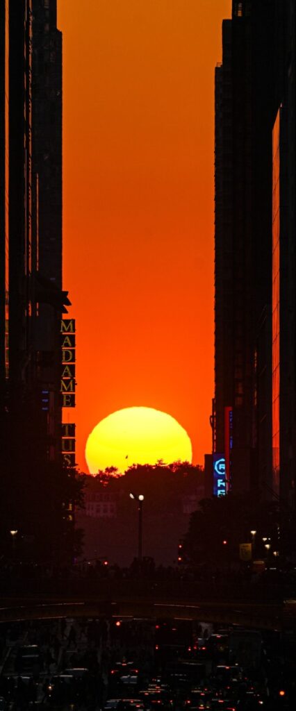 Manhattanhenge Wallpaper For iPhone X