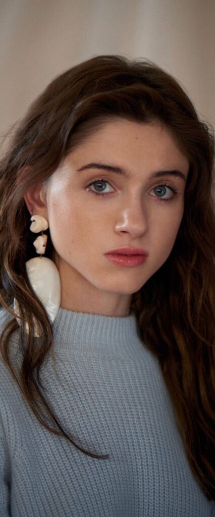 Natalia Dyer Wallpaper For iPhone 14