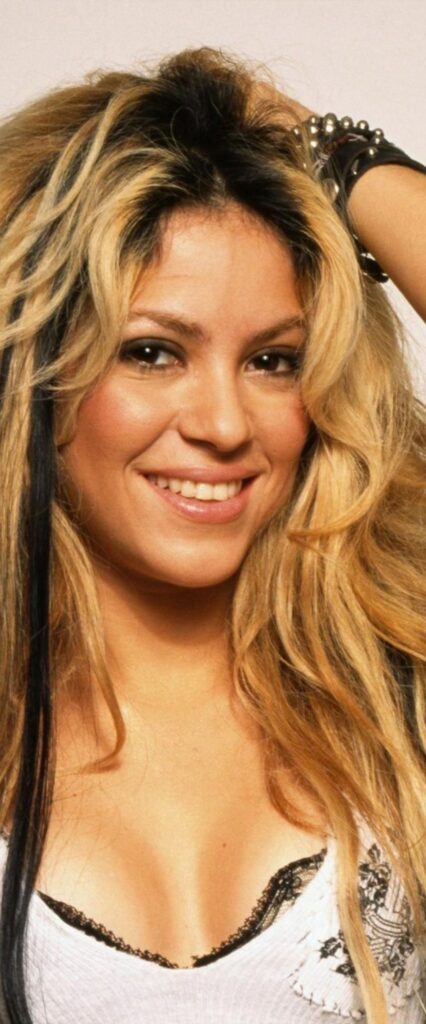 Shakira Wallpaper For iPhone 15