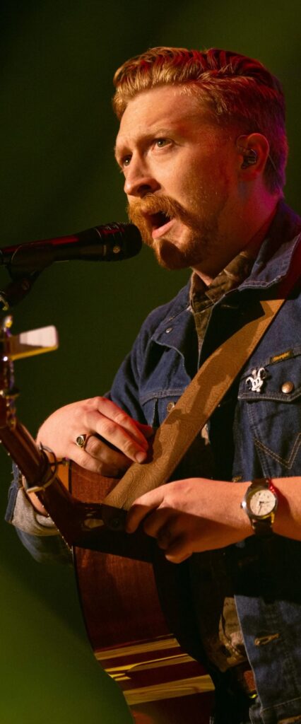 Tyler Childers iPhone Wallpaper