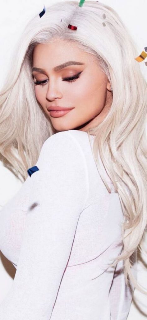 Wallpaper Of Kylie Jenner