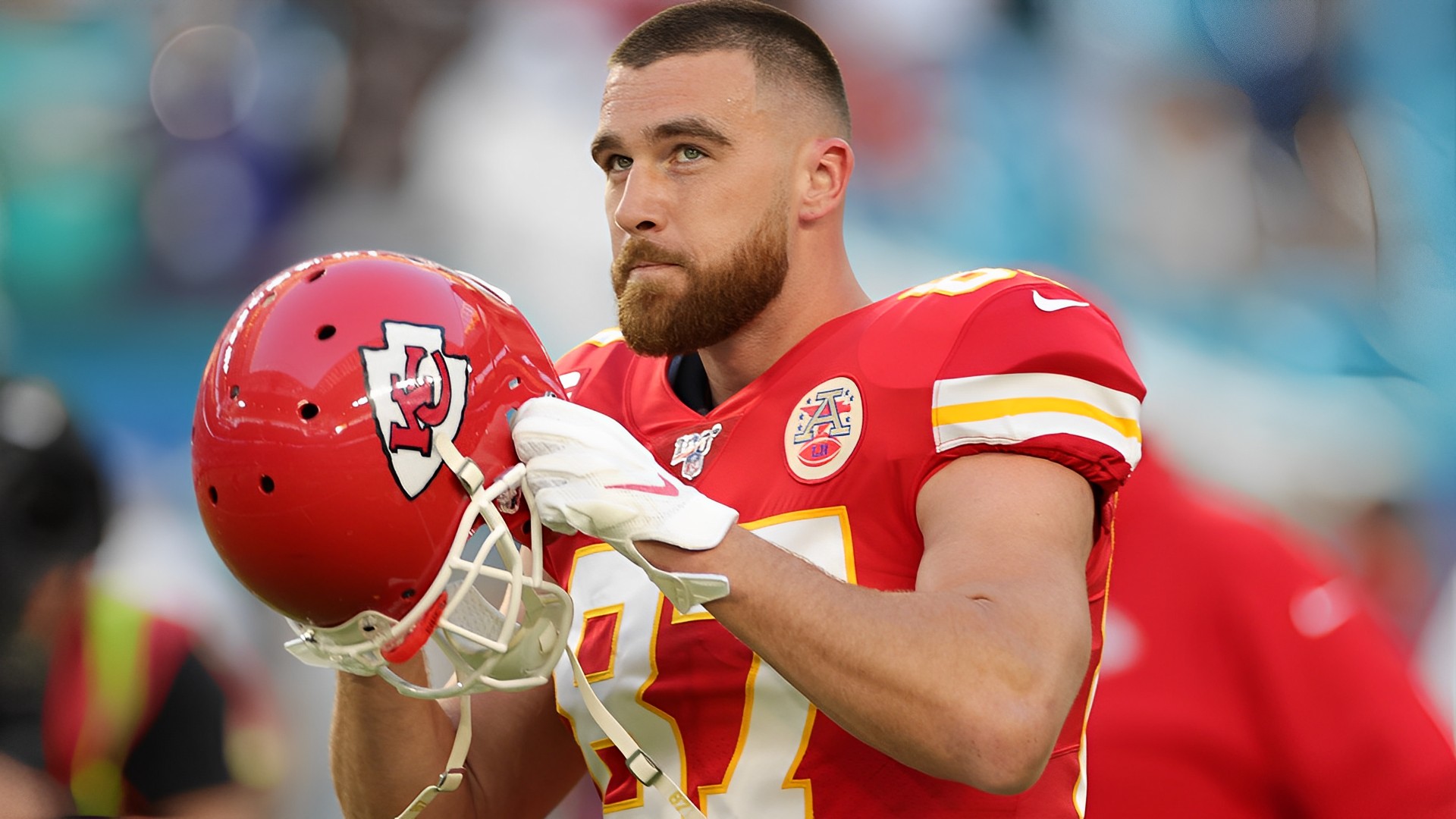 Travis Kelce Background Pictures