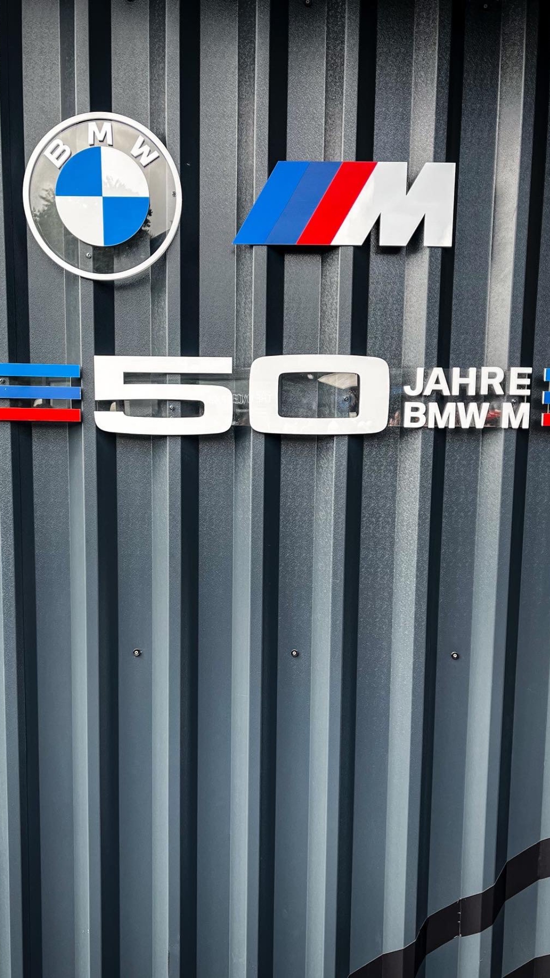 BMW Logo Full HD Wallpaper