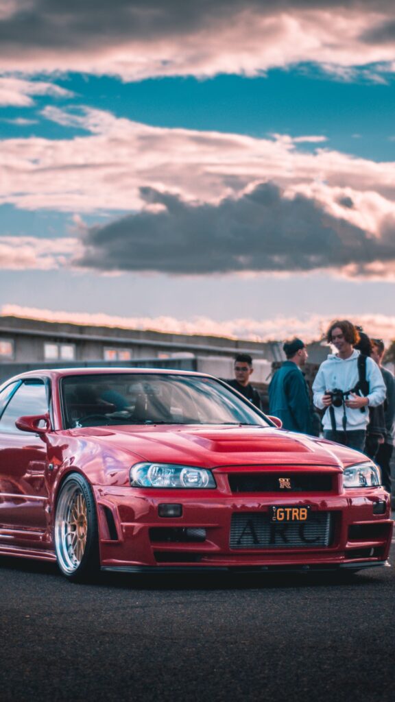 R34 Wallpaper