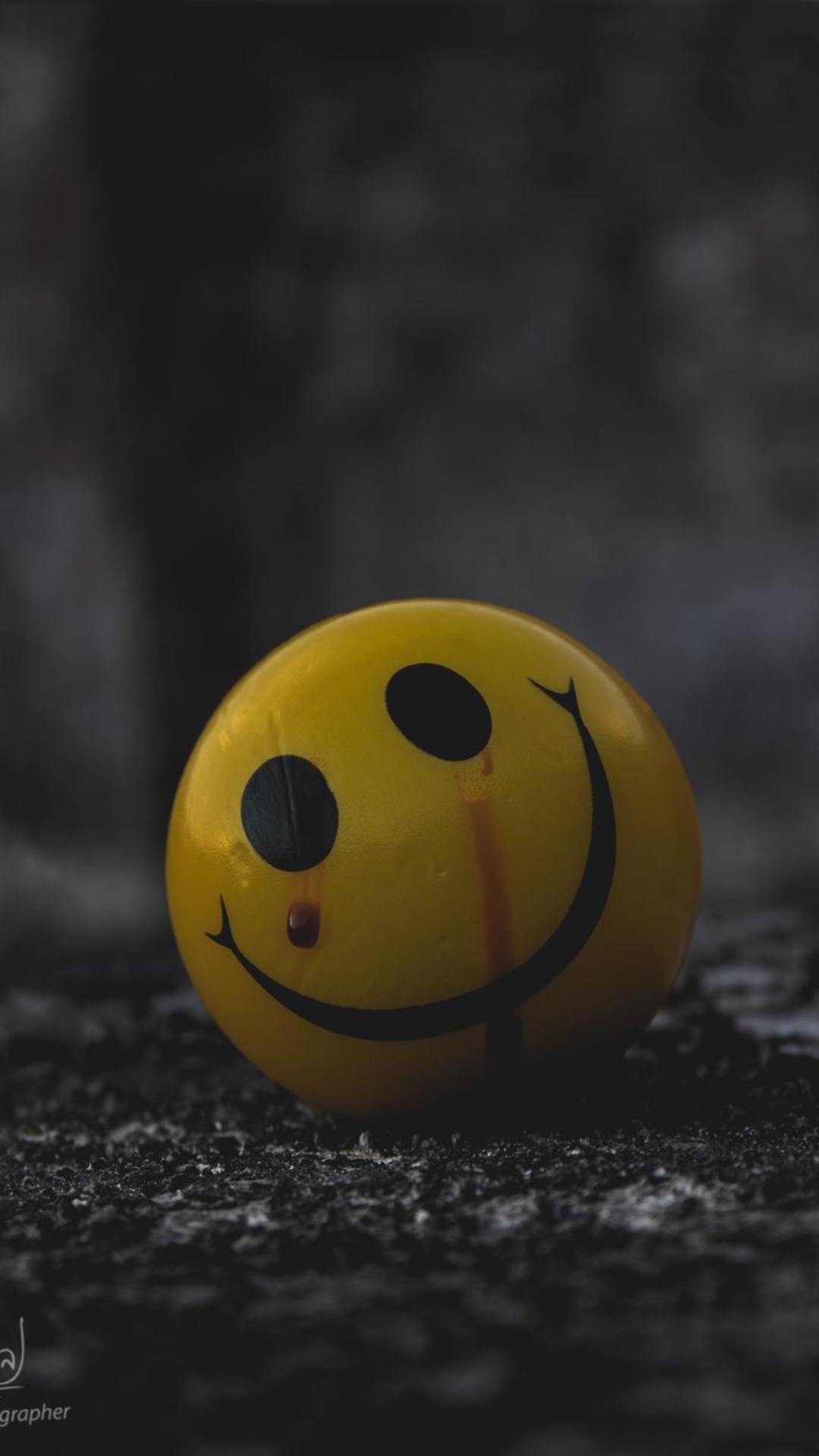 Smiley Face iPhone Wallpaper