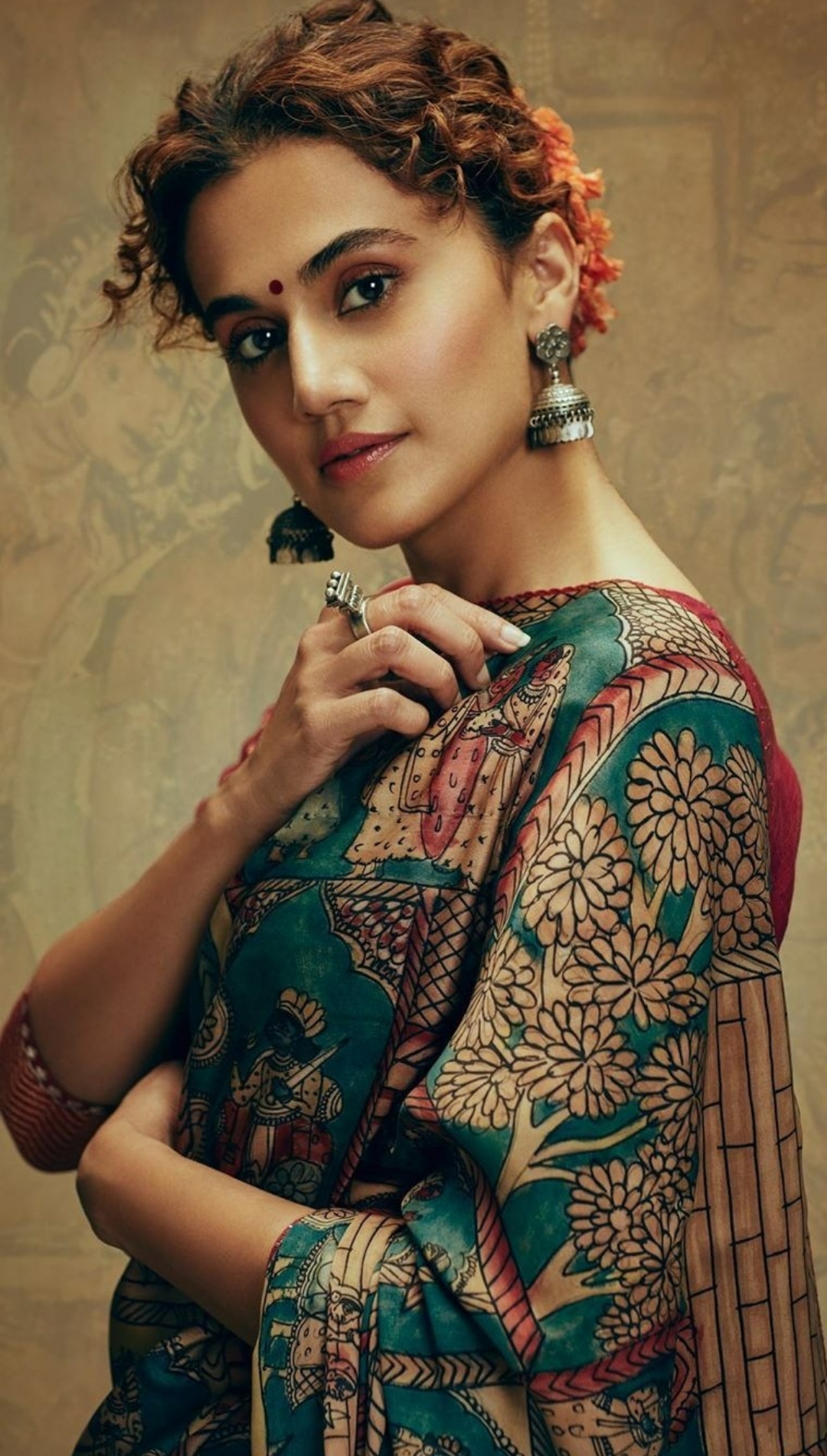 Taapsee Pannu Mobile Wallpaper