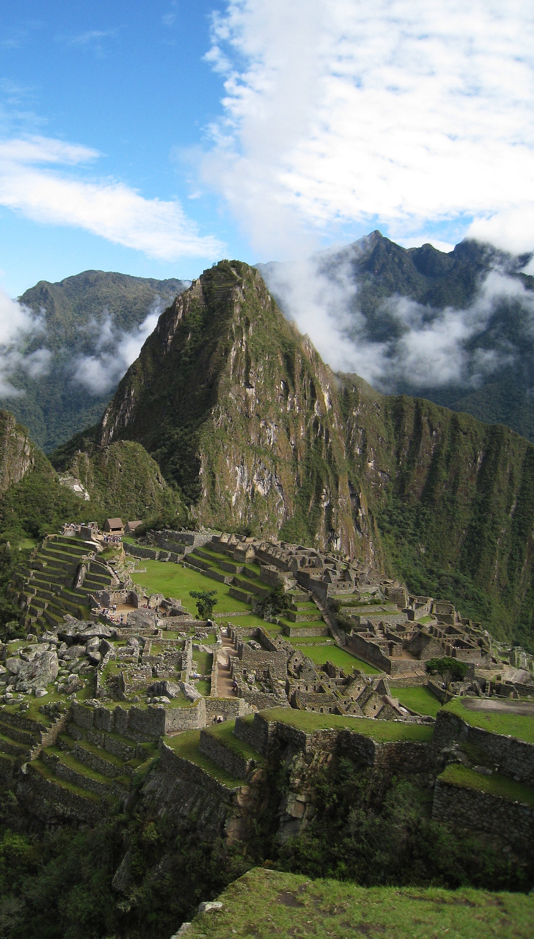 Machu Picchu Full HD Wallpaper