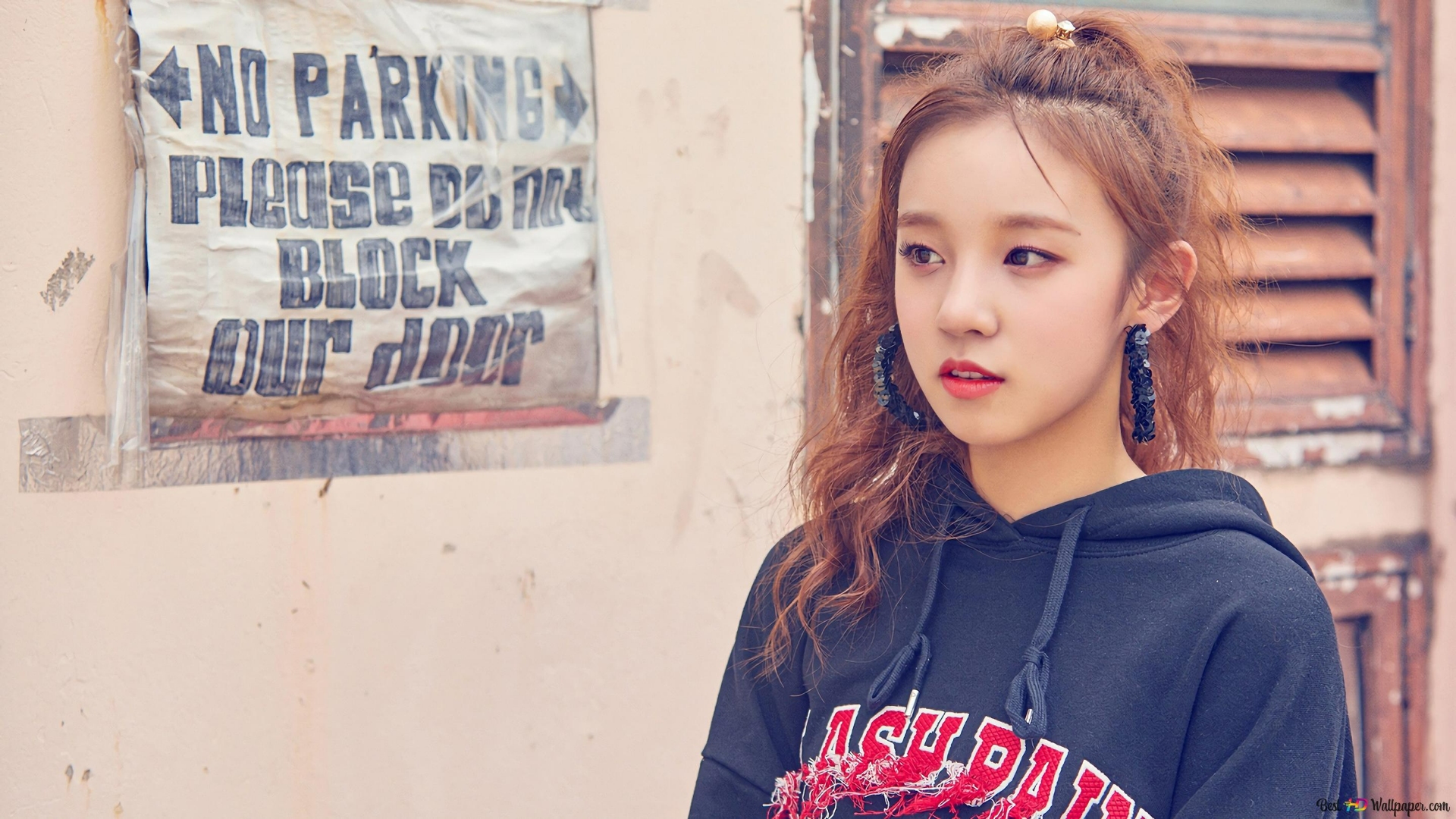 YUQI Background Pictures