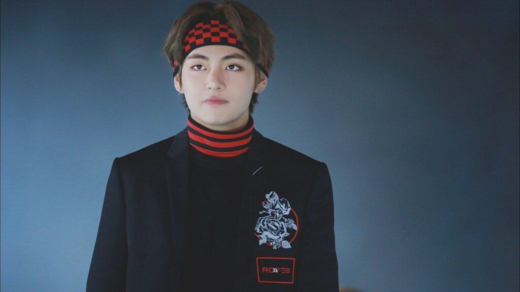 PC Wallpaper Cute BTS V