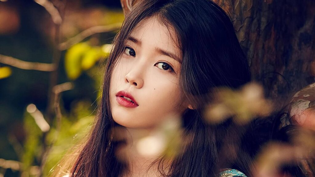 IU K POP 4k Wallpaper