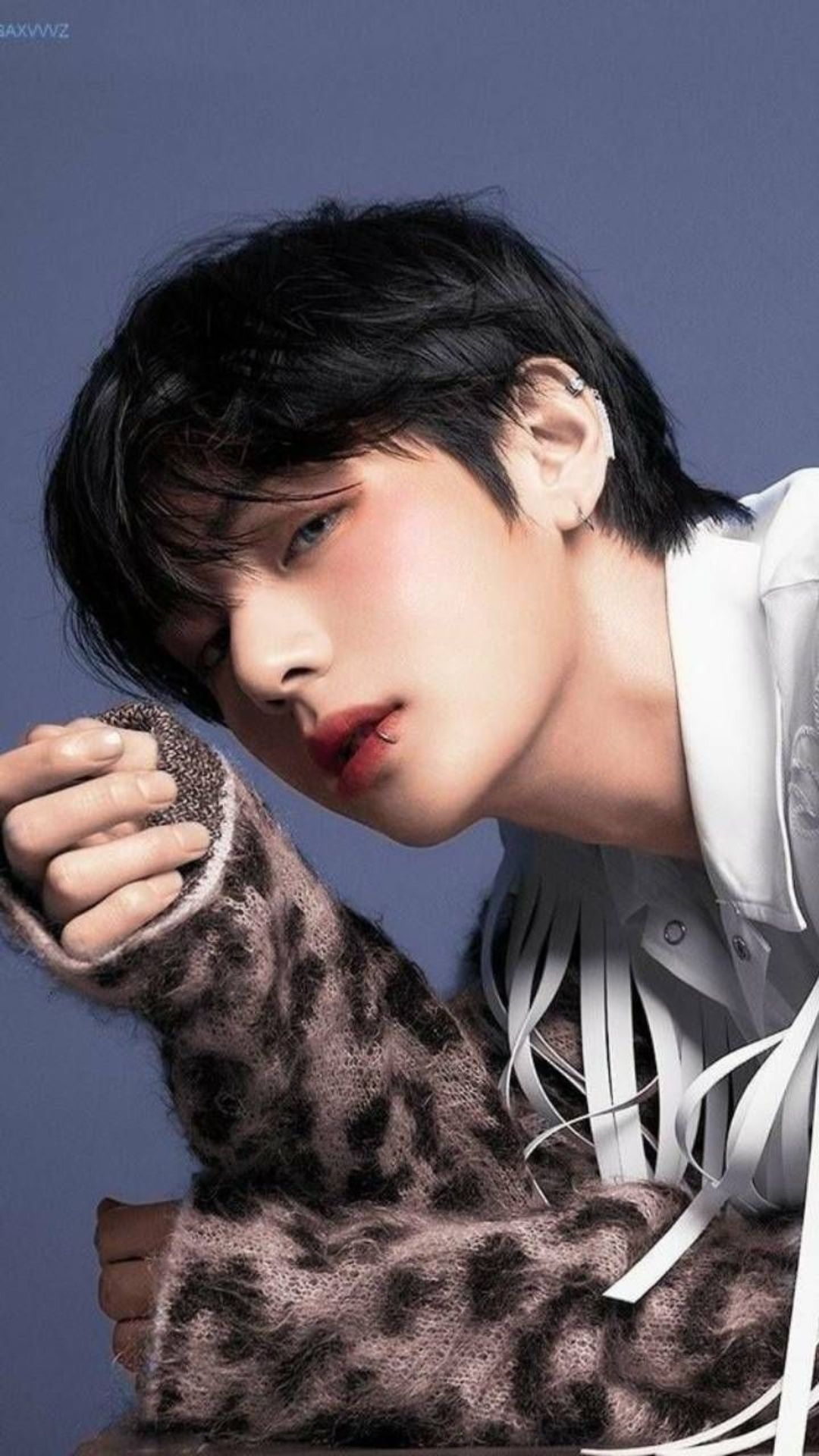 Cute BTS V 4k iPhone Wallpaper