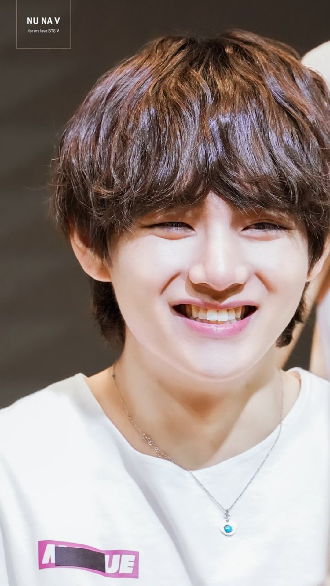 Cute BTS V Best iPhone Wallpaper