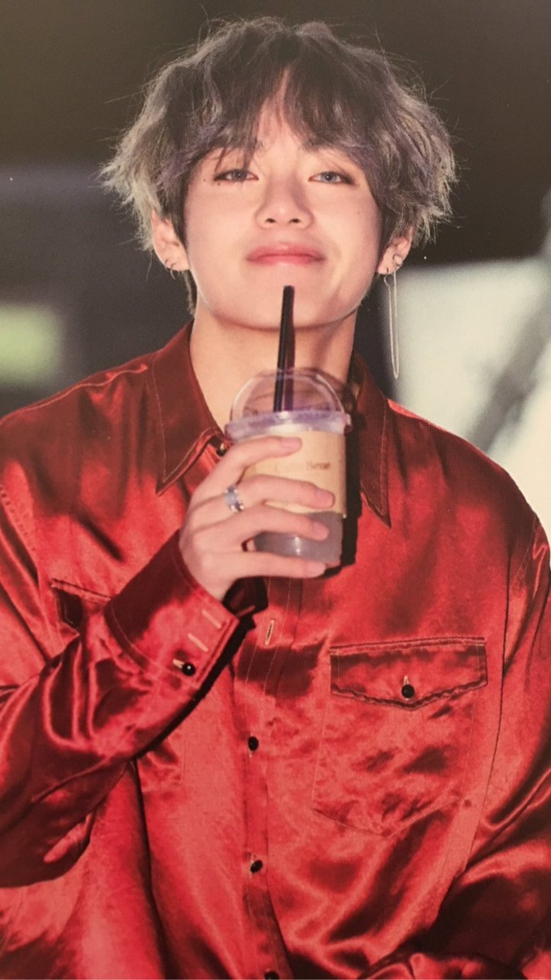 Cute BTS V Wallpaper iPhone