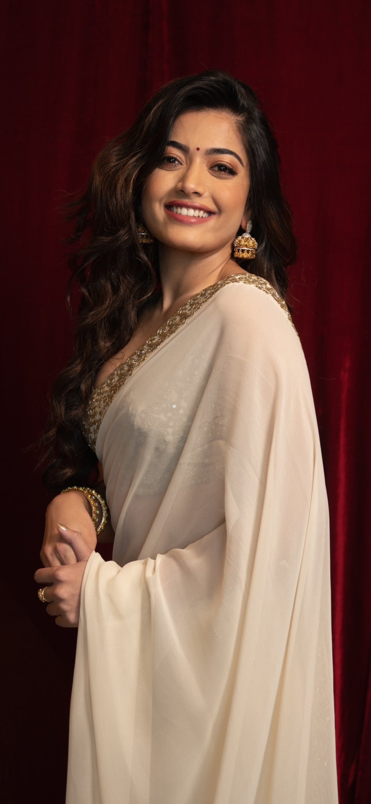 Rashmika iPhone Wallpaper 4k