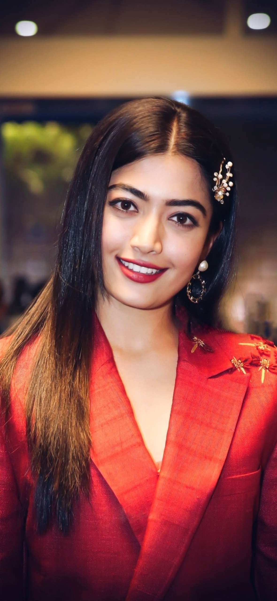 Rashmika iPhone Wallpaper HD