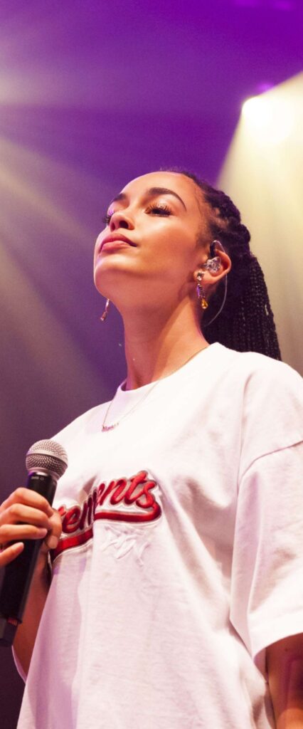 Jorja Smith Wallpaper 4k For iPhone