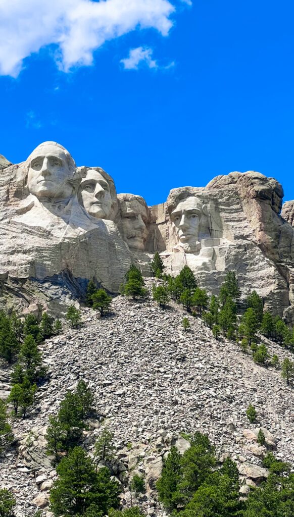 Mount Rushmore National Memoria Wallpaper