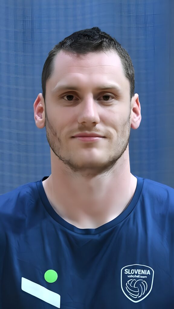 Tonček Stern Wallpaper